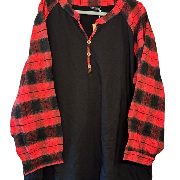 Bloomchic Pull Over Top with Flannel Sleeves - Picture 1 of 6